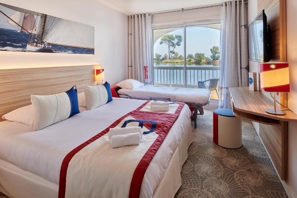 Chambre Hôtels Spa à Hyères Club Le Plein Sud Vacances Bleues