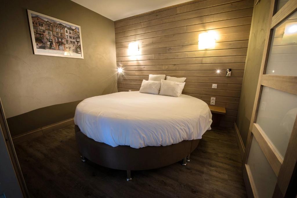 Chambre Le Belvédère Hôtel et Bien être Lauzerte Spa Chambre Le Belvédère Hôtel et Bien être Lauzerte Spa