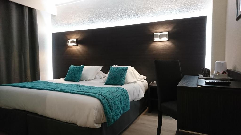 Chambre Le Cheval Blanc Hôtels Spa à Arles