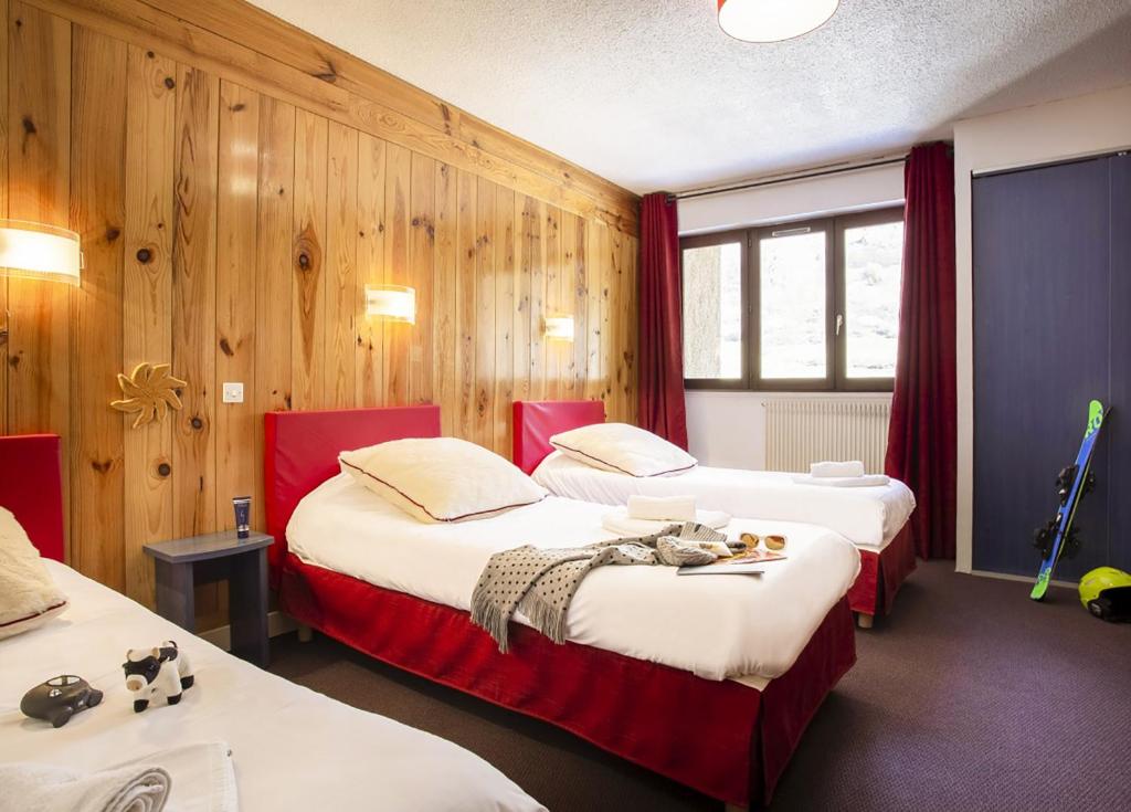 Chambre VVF L'alpazur à Serre Chevalier à Le Monêtier-les-Bains Chambre VVF L'alpazur à Serre Chevalier à Le Monêtier-les-Bains