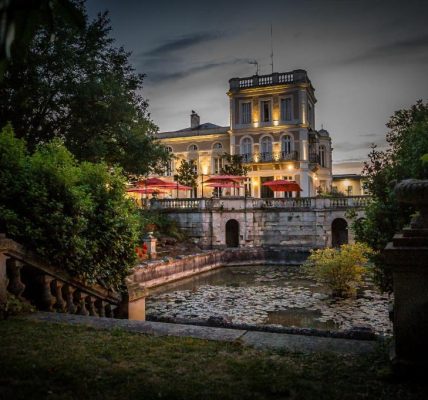 Chateau du Clos de la Ribaudiere Hôtels Spa à Chasseneuil-du-Poitou