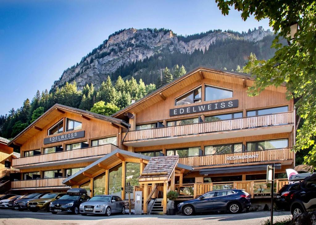 Extérieur Hotel L'Edelweiss Hôtels Spa à Pralognan-la-Vanoise