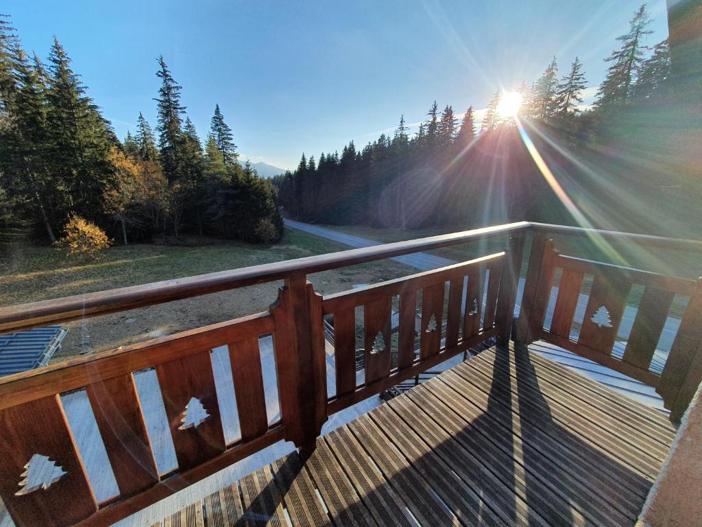 Extérieur Hôtel Spa Hôtel Spa à Lans-en-Vercors Auberge De La Croix Perrin