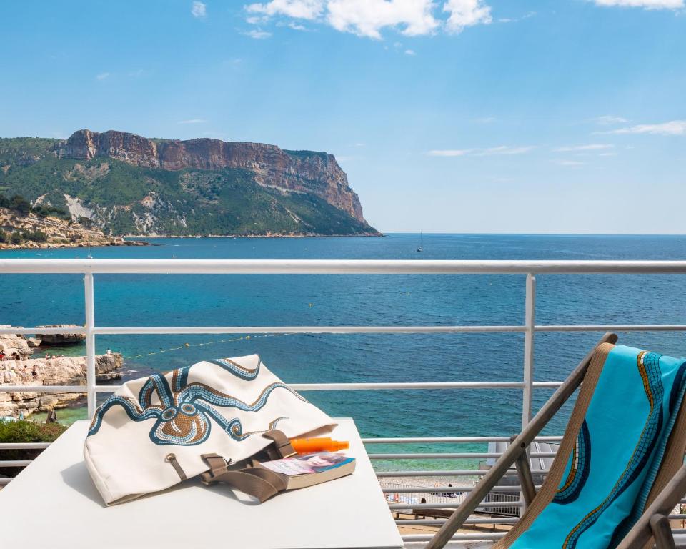 Extérieur Hôtel de La Plage - Mahogany Spa à Cassis