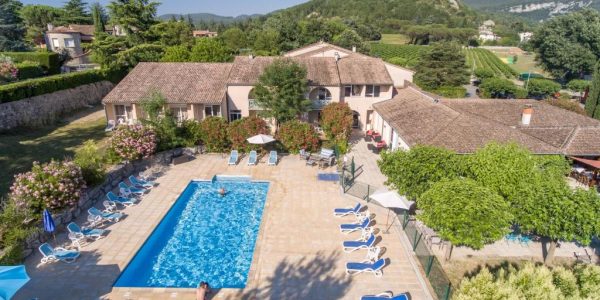 Extérieur Hôtels Spa à Vallon-Pont-dʼArc Le Clos des Bruyères
