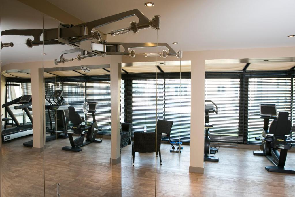 Gymnase Best Western Premier Grand Monarque Hôtel & Spa Chartres