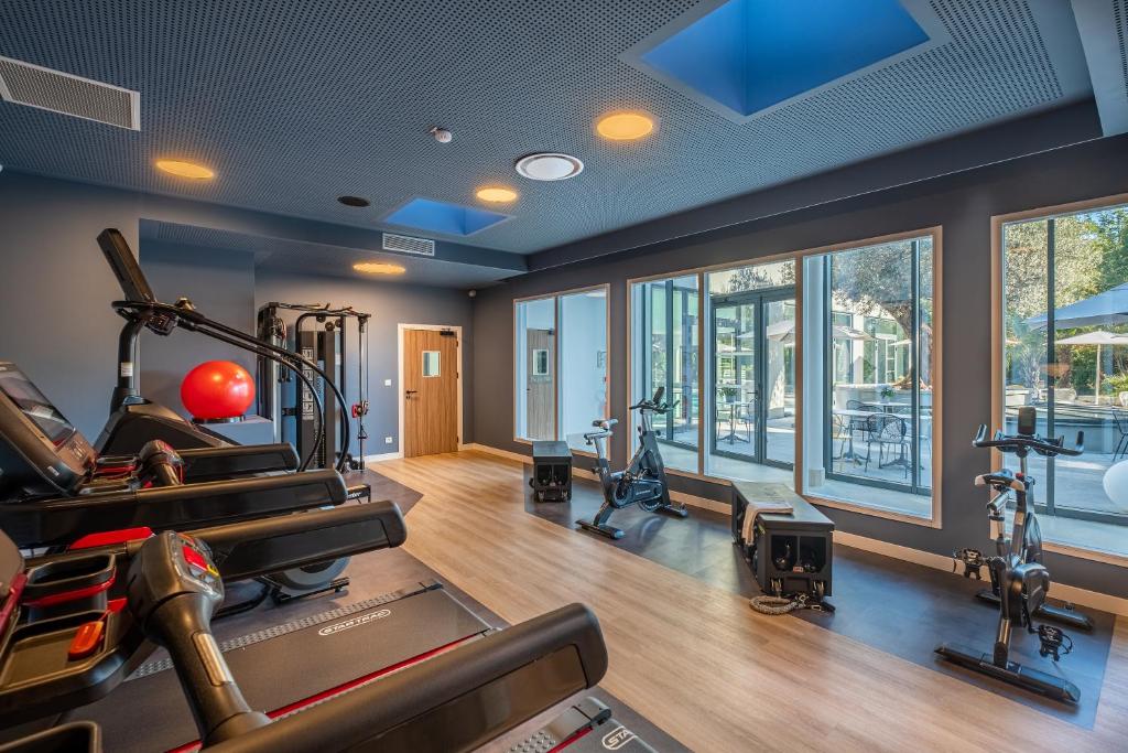 Gymnase GOLDEN TULIP LYON OUEST TECHLID Hôtel & Spa Limonest Gymnase GOLDEN TULIP LYON OUEST TECHLID Hôtel & Spa Limonest