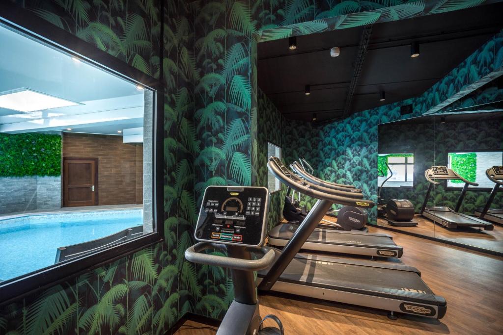 Gymnase Hôtels Spa à Trouville-sur-Mer Best Western Plus Hostellerie Du Vallon Gymnase Hôtels Spa à Trouville-sur-Mer Best Western Plus Hostellerie Du Vallon