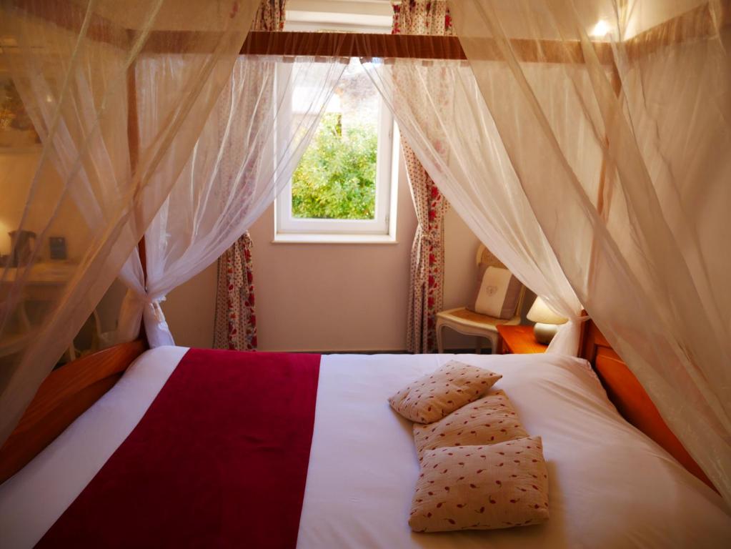 Hôtel La Bastide des Monges Nyons Spa