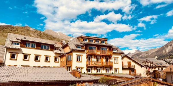 Hôtel Restaurant & Spa Les Autanes Ancelle