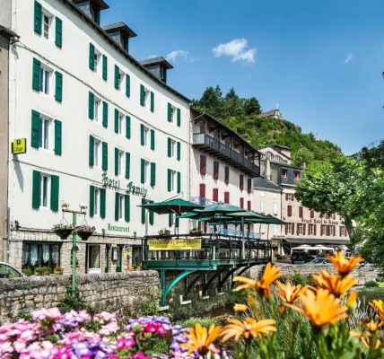 Hôtel Spa Logis Hôtel Restaurant Family & Spa Meyrueis