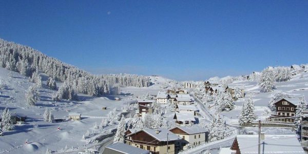Hôtels Spa à Adonis Valberg Extérieur