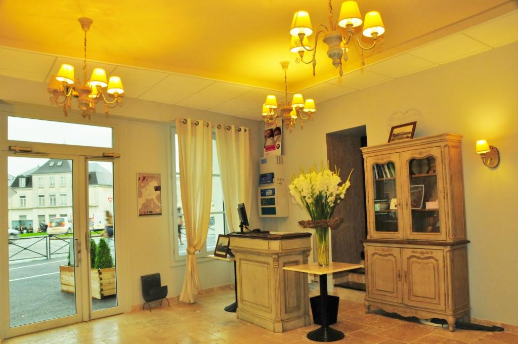 Hôtels Spa à Chartres The Originals Boutique, Les Poèmes de Chartres (Inter)