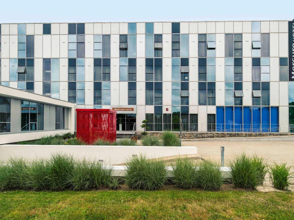 Hôtels Spa à Saint-Herblain Hôtel Mercure Nantes Ouest Saint-Herblain Zenith