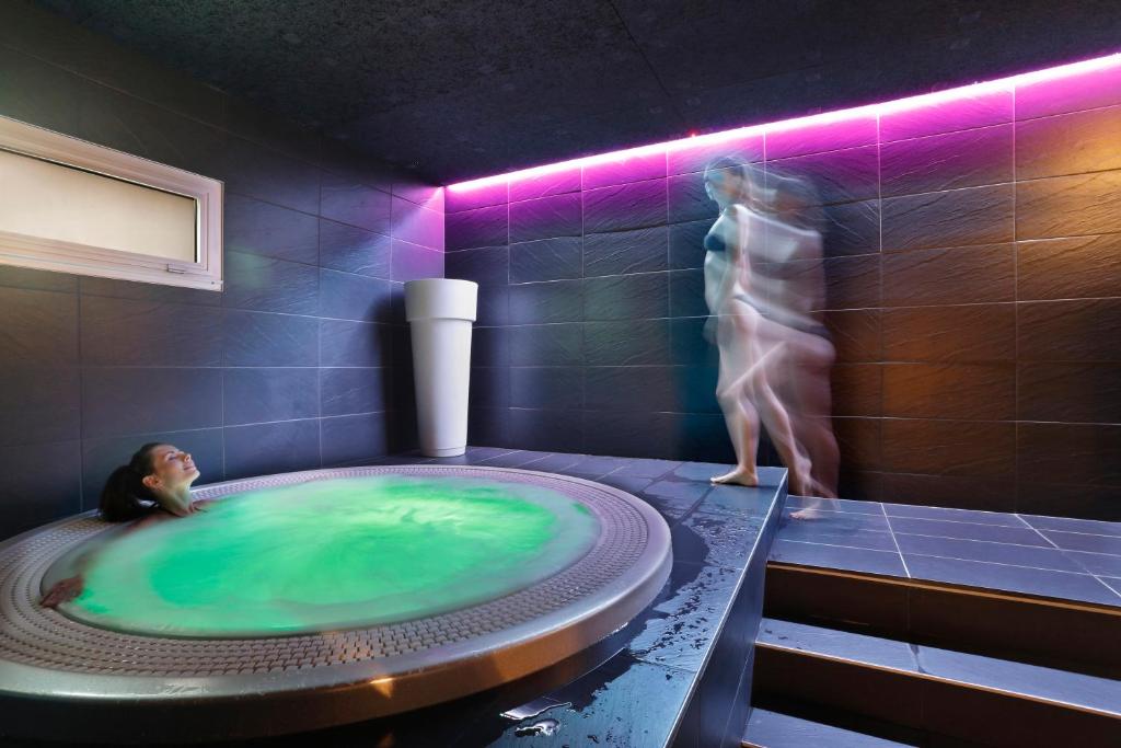 Jacuzzi Altos Hôtel & Spa Avranches