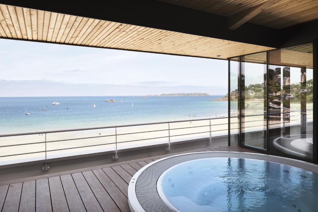Jacuzzi Grand Hôtel Spa Perros-Guirec