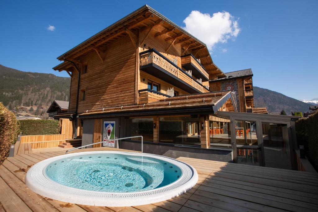Jacuzzi Hôtel Névé Spa à Morzine