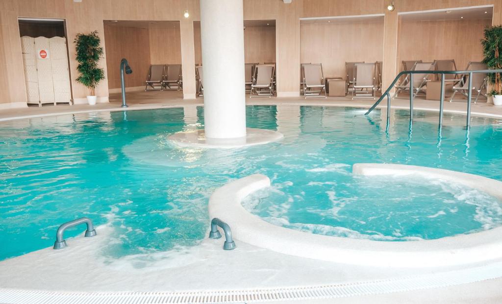 Jacuzzi Hôtel & Spa Baie des Anges by Thalazur Antibes