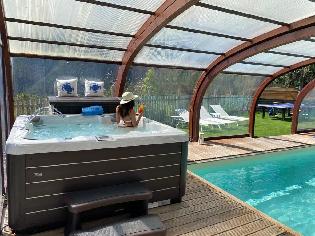 Jacuzzi Hôtel Spa Le Chalet d'Auron