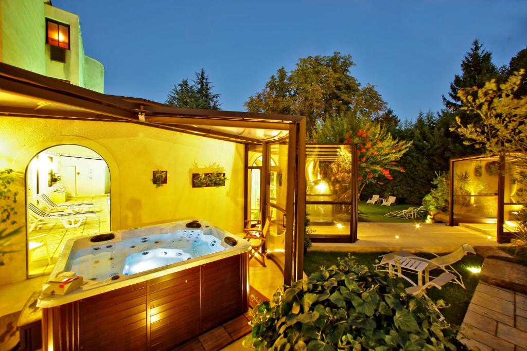 Jacuzzi Hôtels Spa Sarlat-la-Canéda Clos La Boëtie