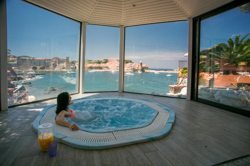 Jacuzzi Hôtels Spa à Collioure Le Relais Des Trois Mas
