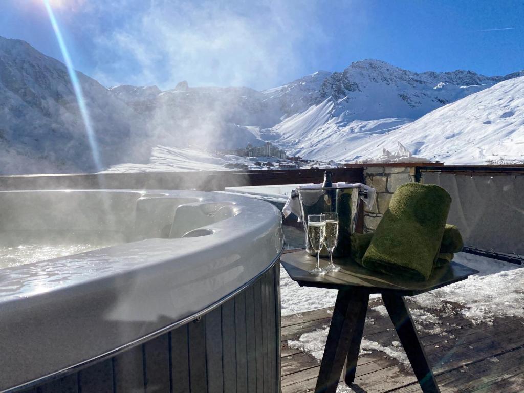 Jacuzzi Langley Hôtel Tignes 2100 Hôtels Spa à Tignes Jacuzzi Langley Hôtel Tignes 2100 Hôtels Spa à Tignes