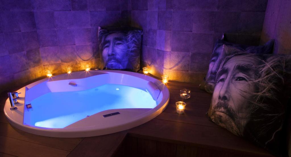 Jacuzzi Privatif Chalet-Hôtel Les Cimes Hôtels Spa à Le Grand-Bornand Jacuzzi Privatif Chalet-Hôtel Les Cimes Hôtels Spa à Le Grand-Bornand