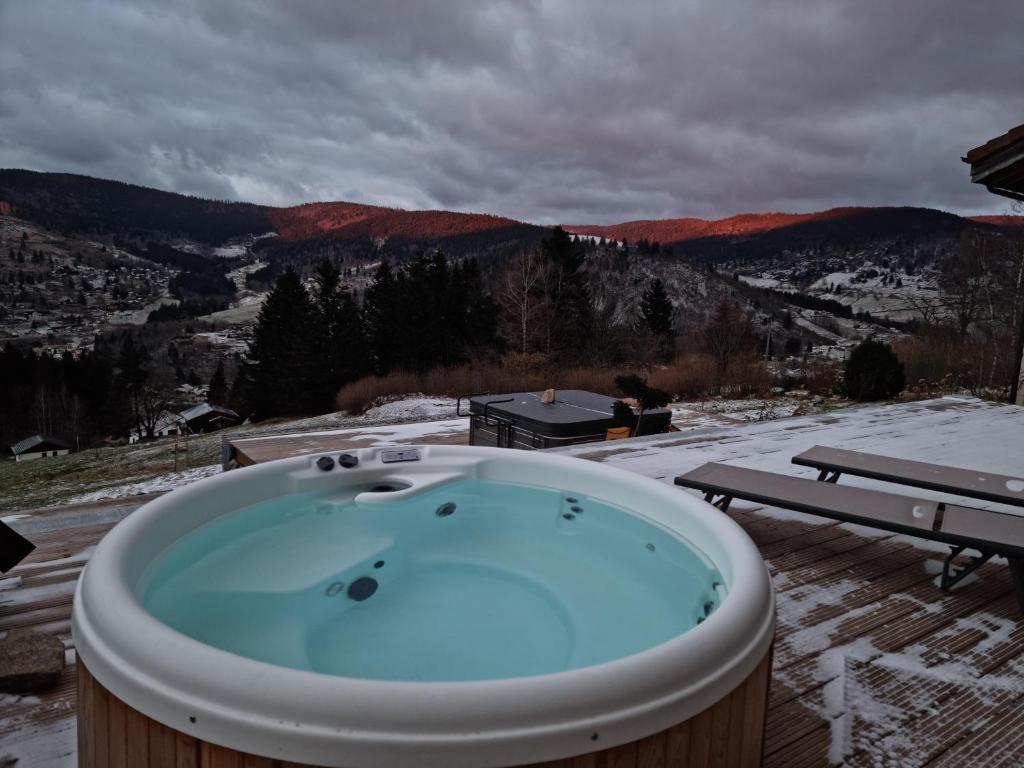 Jacuzzi TEREJO Hôtels Spa à Ventron Jacuzzi TEREJO Hôtels Spa à Ventron