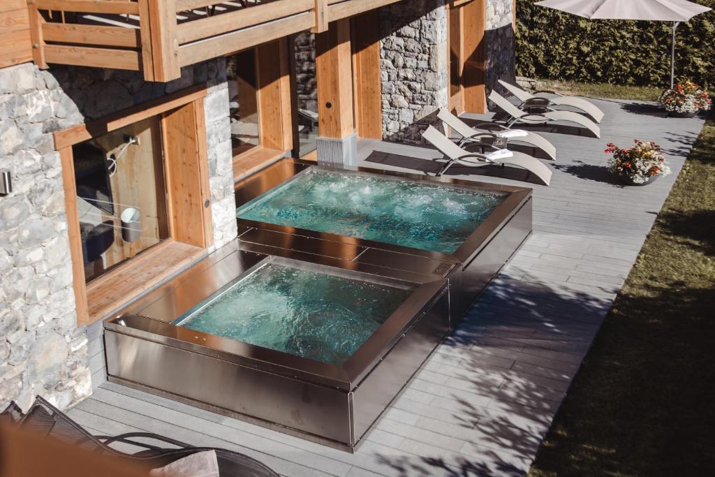 Jacuzzi et Spa Le Delta Hôtels Spa à Le Grand-Bornand Jacuzzi et Spa Le Delta Hôtels Spa à Le Grand-Bornand