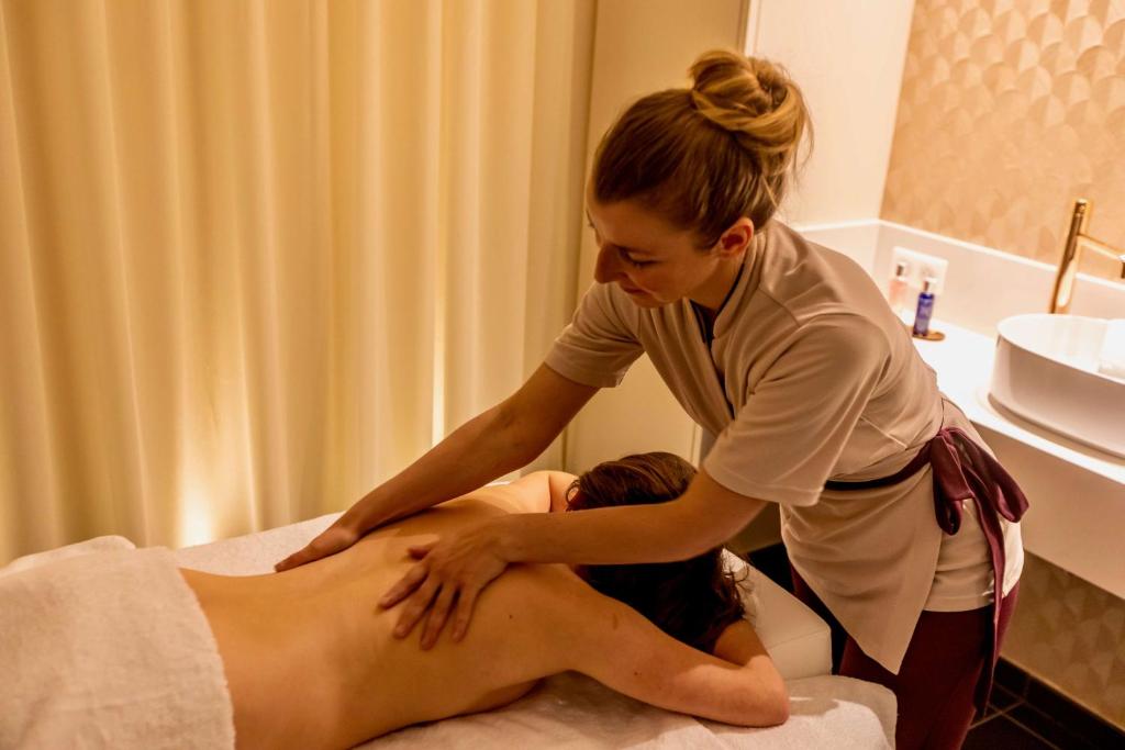 Massage Best Western Plus Crystal, Hôtel & Spa Nancy