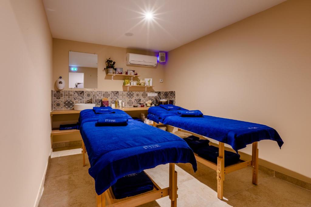 Massage Hostellerie du Château des Fines Roches Hôtels Spa Châteauneuf-du-Pape