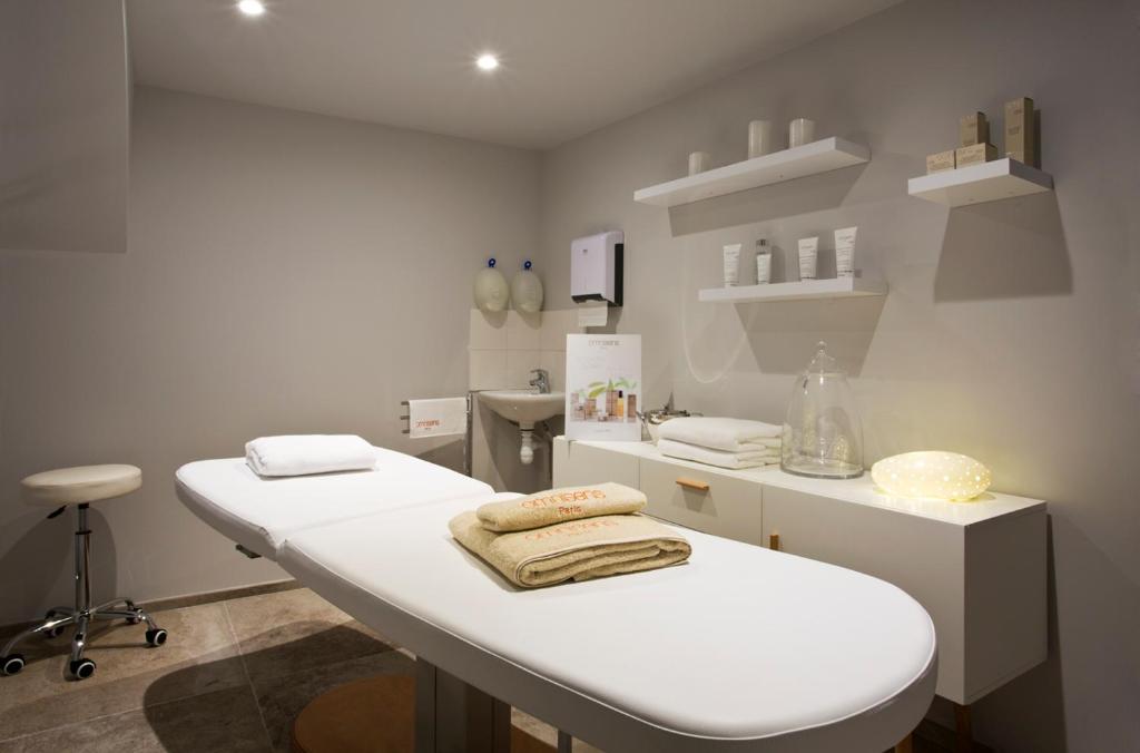 Massage Hôtel Spa Empreinte Hôtel & Spa Orléans Massage Hôtel Spa Empreinte Hôtel & Spa Orléans