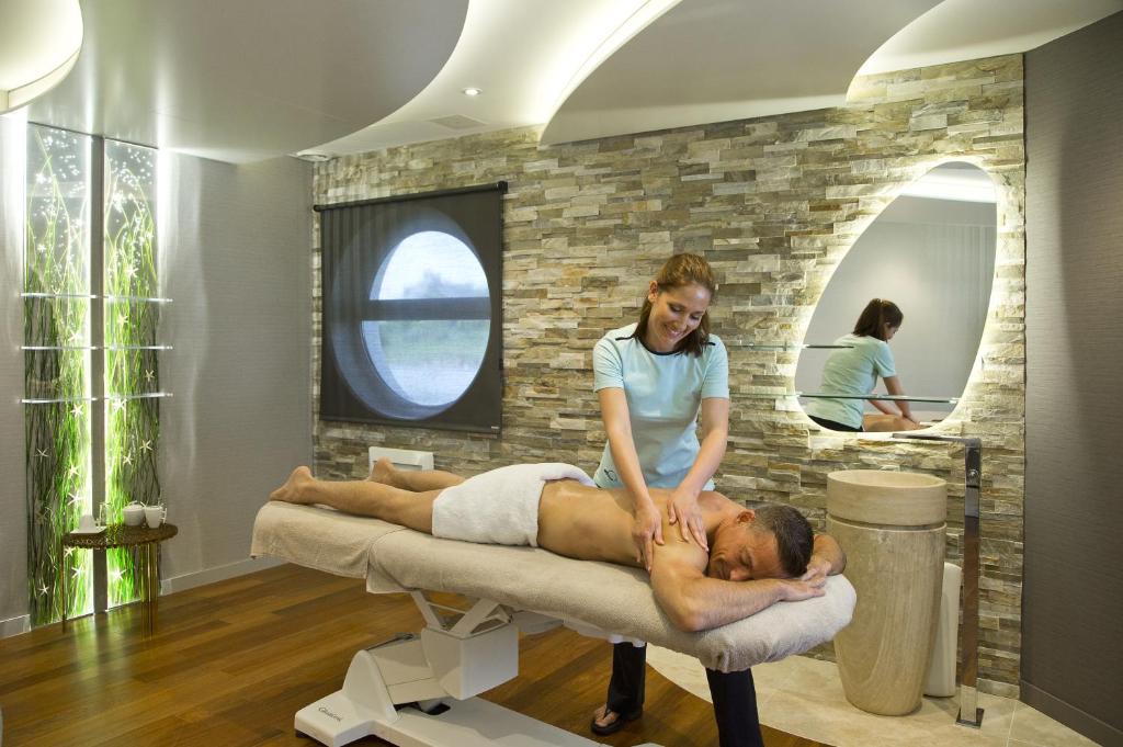 Massage Hôtel Spa Miramar La Cigale Hôtel Thalasso & Spa Arzon