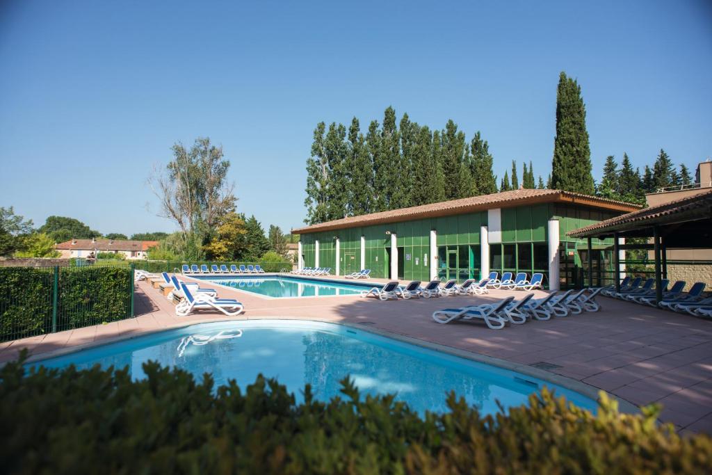 Piscine Hôtel Spa Belambra Clubs L'Isle Sur La Sorgue - Domaine De Mousquety