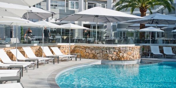 Piscine Hôtel Spa Golden Tulip Sophia Antipolis - Hôtel & Spa Valbonne