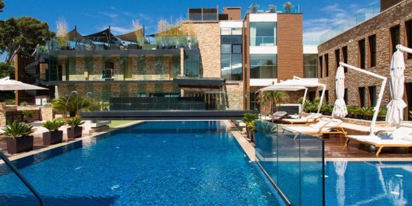 Piscine Hôtel Spa Hostellerie La Farandole Sanary-sur-Mer