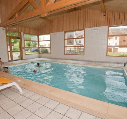 Piscine Hôtel Spa Métabief Etoile des Neiges