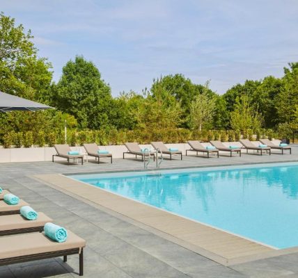 Piscine Hôtel Spa à LʼIsle-Adam Le Domaine des Vanneaux Golf et Spa Mgallery LʼIsle-Adam