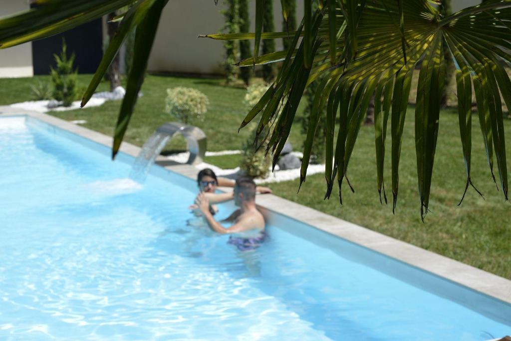 Piscine Hôtel Victor Hugo & Spa Hôtels Besançon