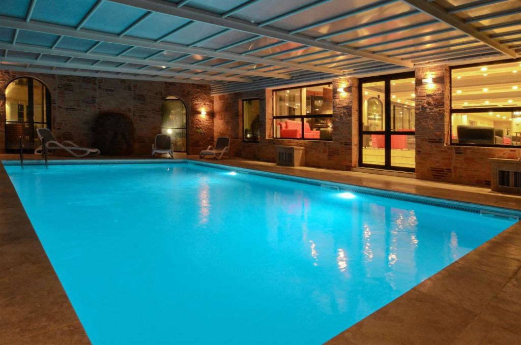 Piscine Intérieure Hôtels Spa Sarlat-la-Canéda Clos La Boëtie
