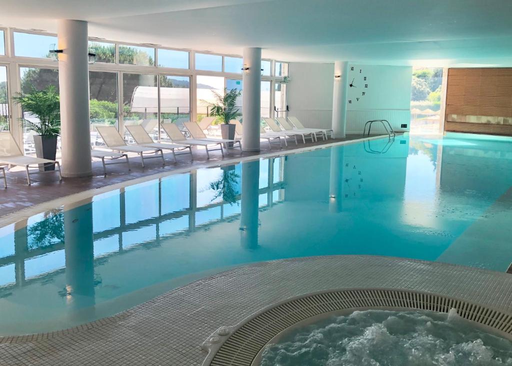 Piscine Intérieure Hôtels Spa à Bandol Le Fregate Provence