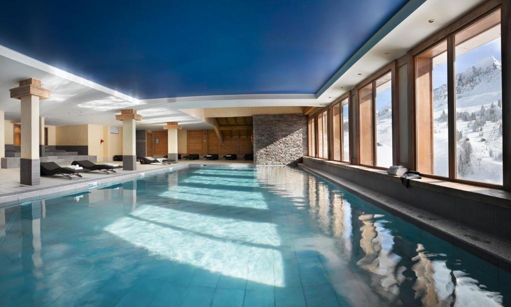 Piscine Intérieure Hôtels Spa à Le Grand-Bornand CGH Résidences & Spas Le Village De Lessy Piscine Intérieure Hôtels Spa à Le Grand-Bornand CGH Résidences & Spas Le Village De Lessy