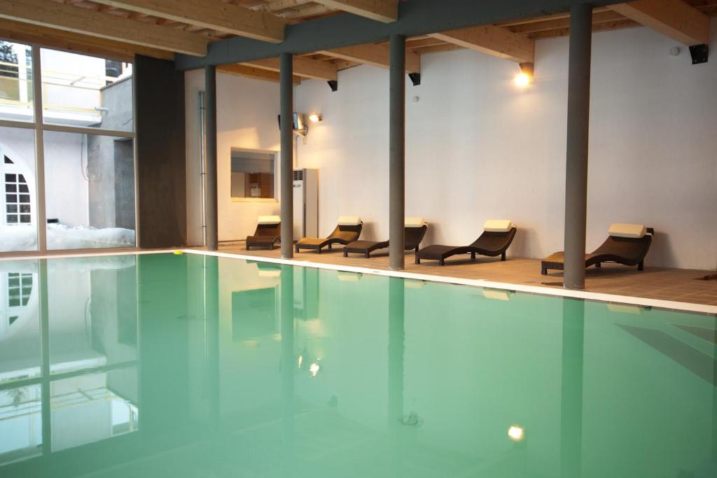 Piscine Intérieure Hôtels Spa à Valloire La Pulka Galibier -Neaclub