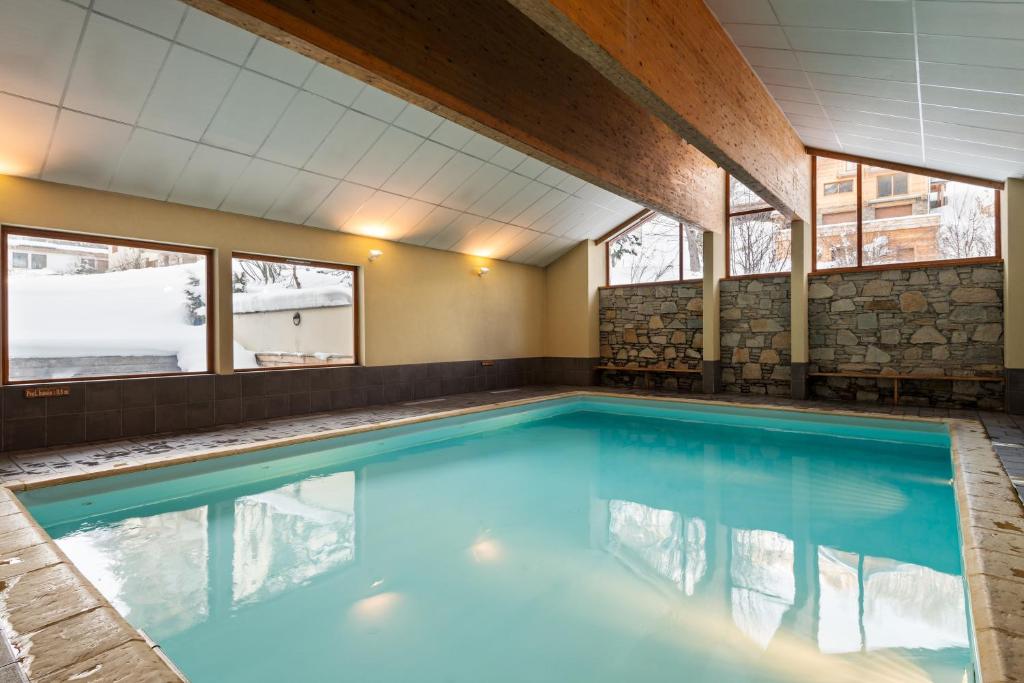 Piscine Intérieure Lagrange Vacances Chalets du Galibier Hôtels Spa à Valloire