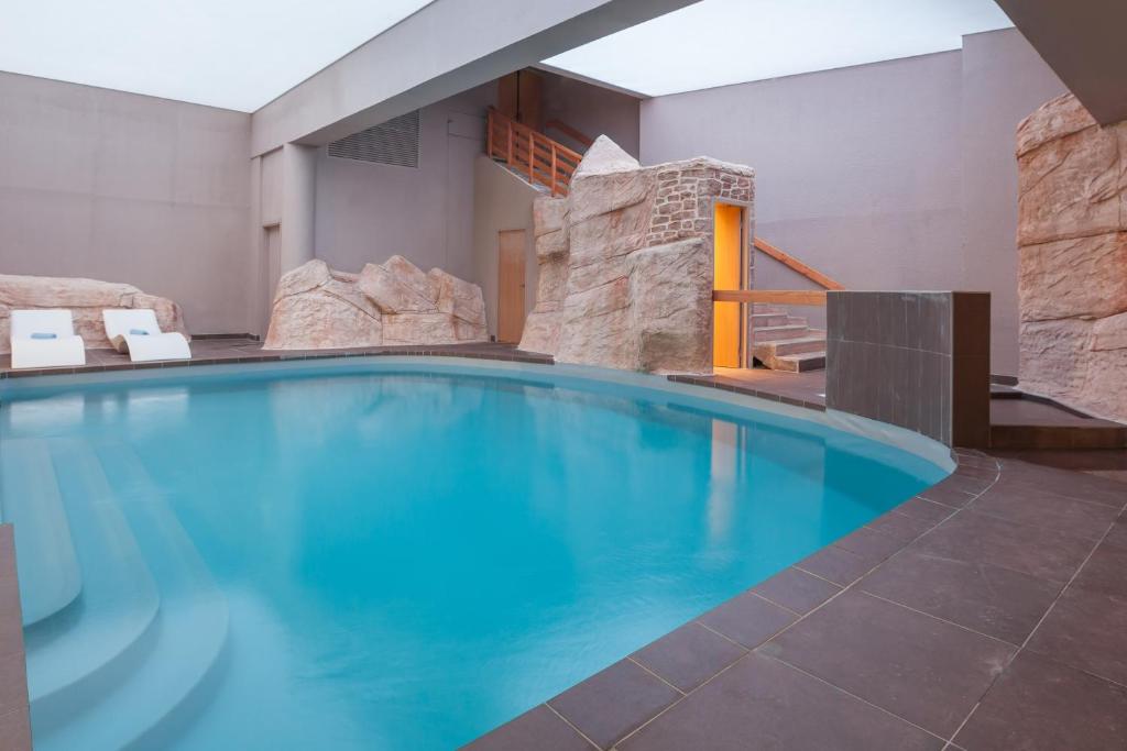 Piscine Intérieure Royal Ours Blanc Boutique Hôtel & Spa L'Alpe-d'Huez