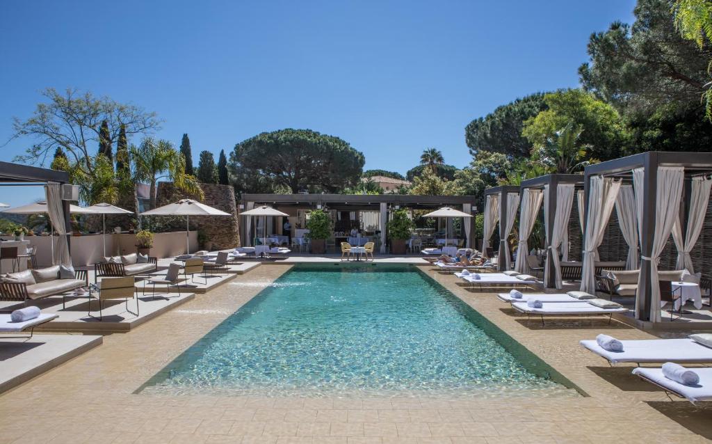 Piscine MUSE Saint Tropez - Small Luxury Hôtels of the World Spa à Saint-Tropez