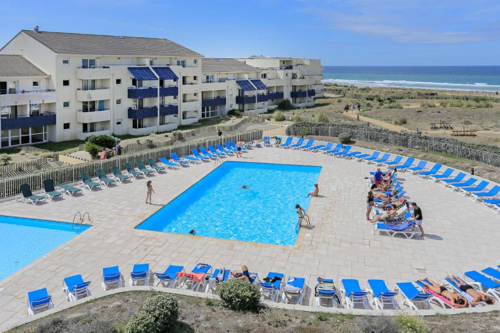 Piscine Résidence Pierre & Vacances Bleu Marine Hôtels Spa à Lacanau-Océan