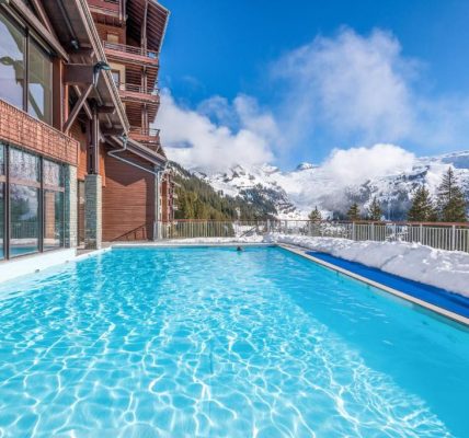 Piscine Résidence Pierre & Vacances Premium Les Terrasses d'Eos Hôtels Spa à Flaine