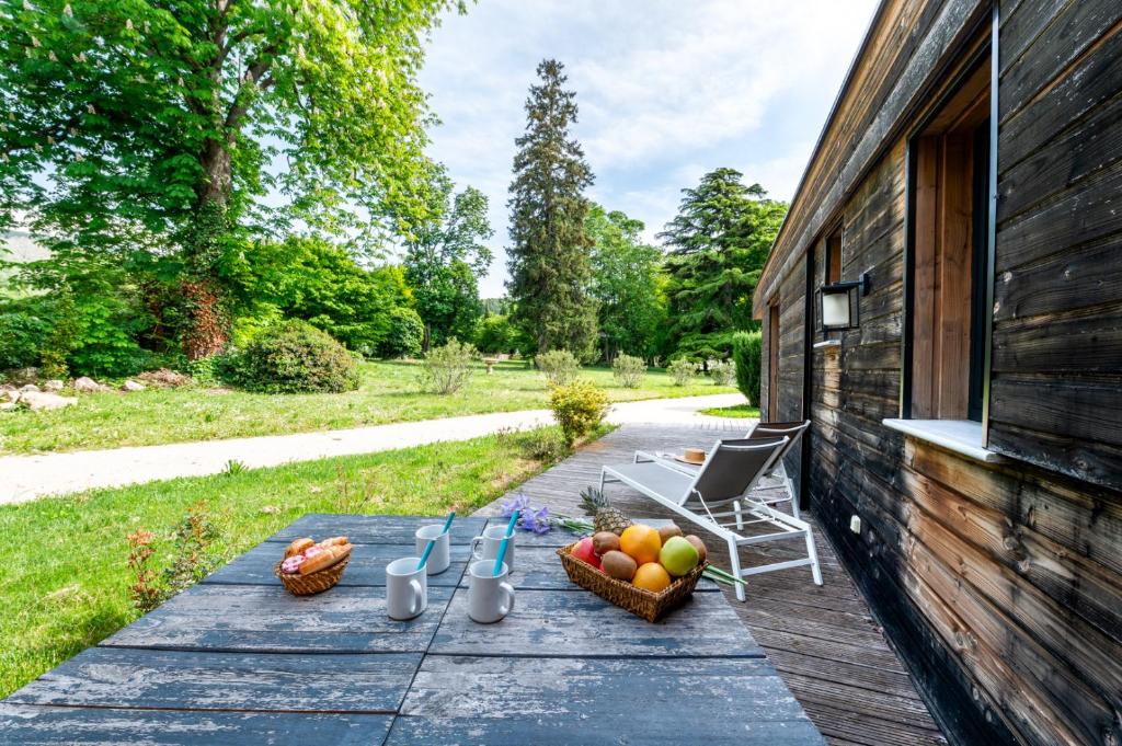 Relax Hôtels Spa à Malaucène Ventoux Provence "Domaine des Tilleuls"