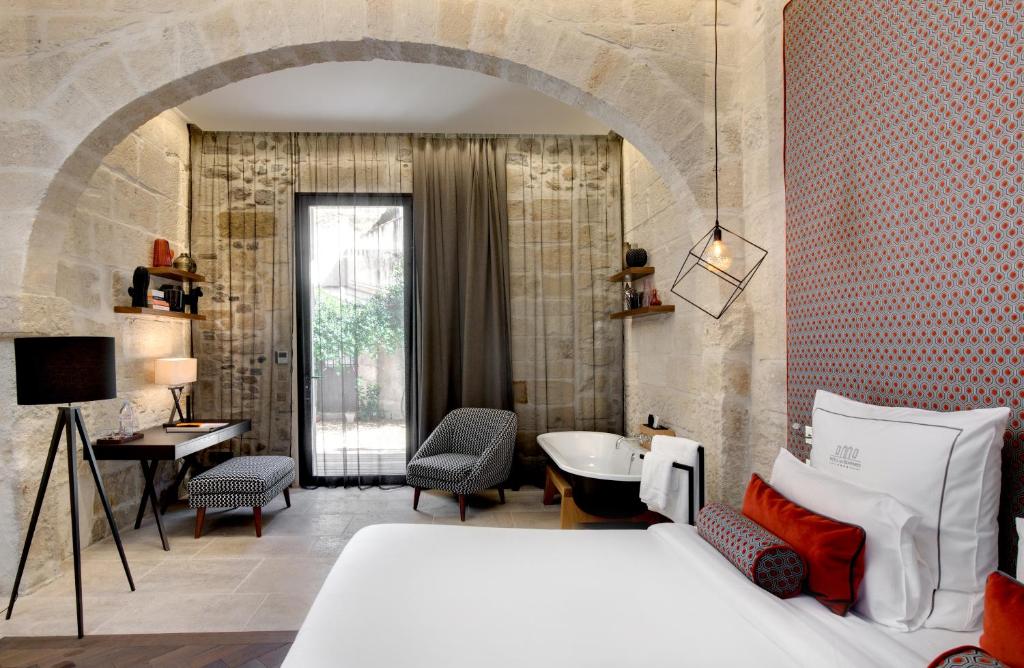 Restaurant Boutique Hôtel des Remparts & Spa Aigues-Mortes